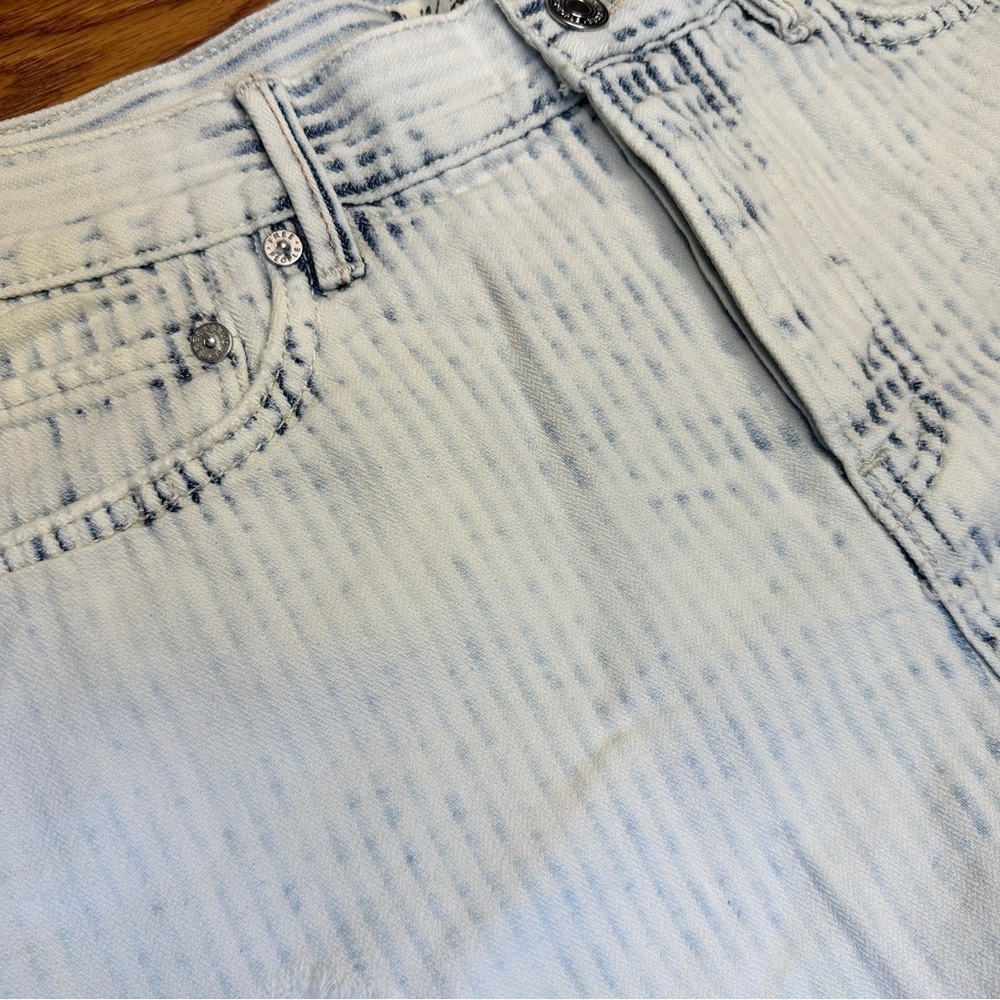 Free People Ivory Comb Distressed High Rise Cutoff Shorts 26 Acid Wash NWT - Picture 5 of 16